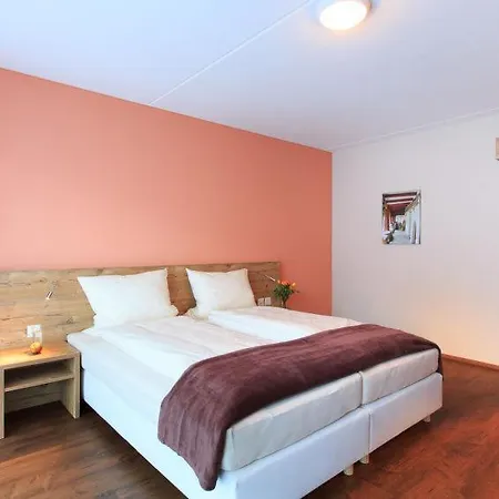 公寓 Sleeps 4 Wifi T425933 *